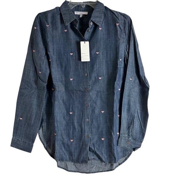 NWT Current Air Chambray Blue Button-Up Shirt Embroidered Pink Heart Accents - Picture 1 of 7